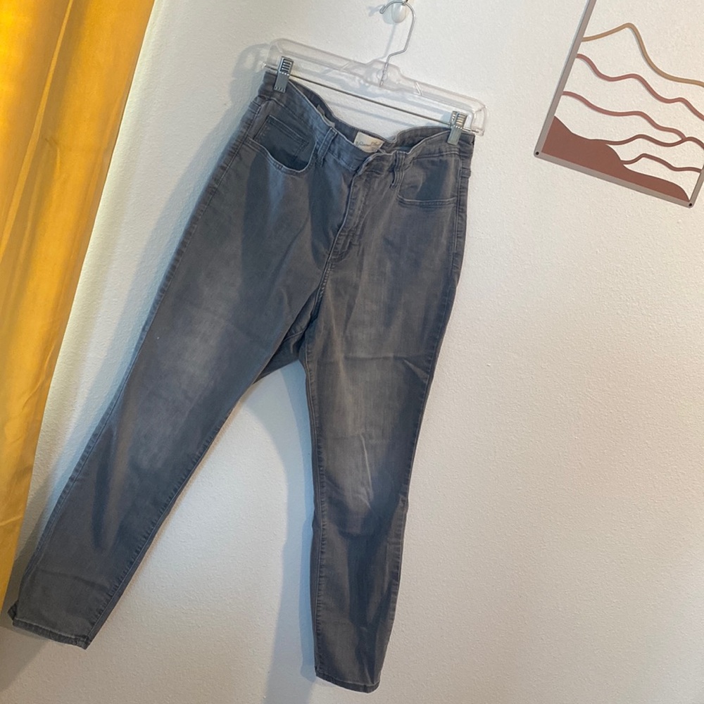 Grey High Rise Skinny Jeans